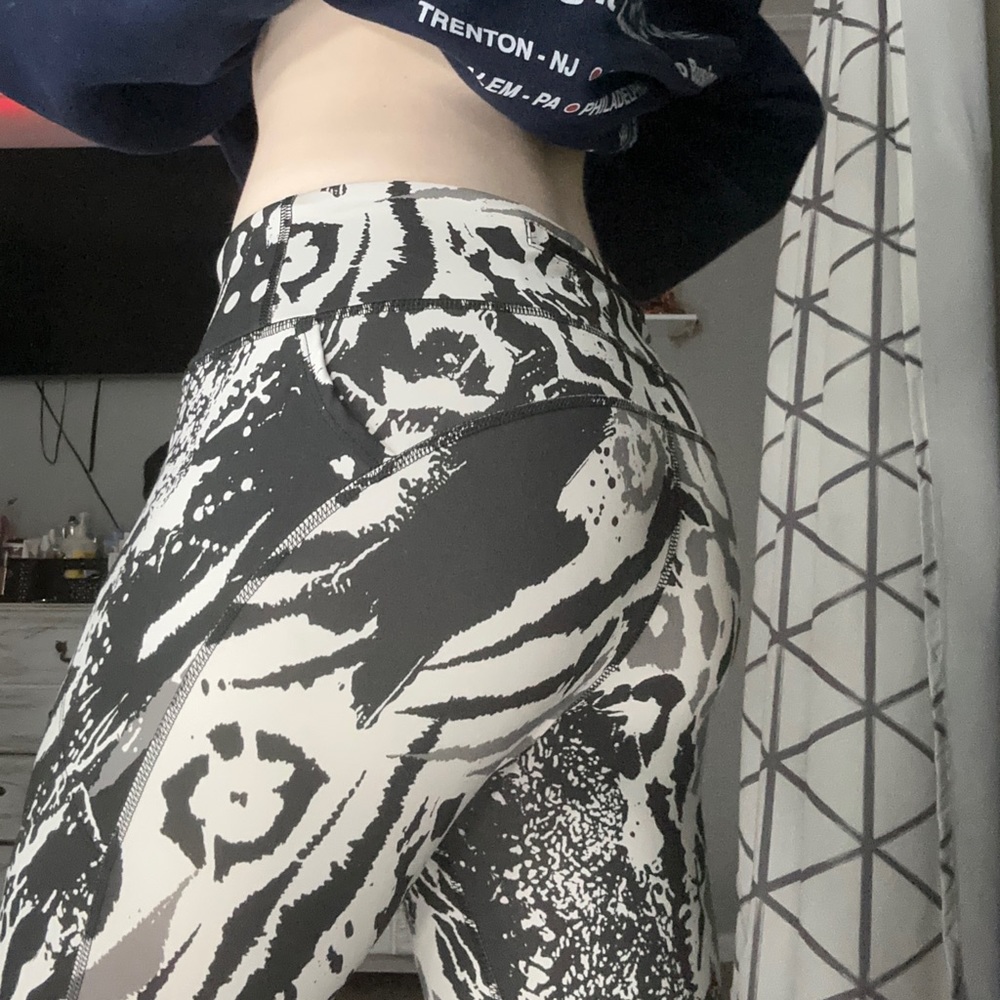 Nike Dri Fit Leggings Black and White Multi Animal Print